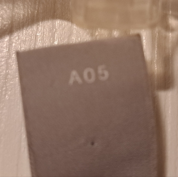 H&M White Flutter Sleeve Blouse Women's Size 10 - Picture 7 of 8